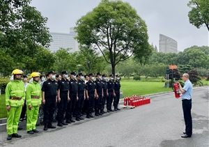 开展消防处置演练 筑牢消防安全防线 —市委党校项目开展消防演练